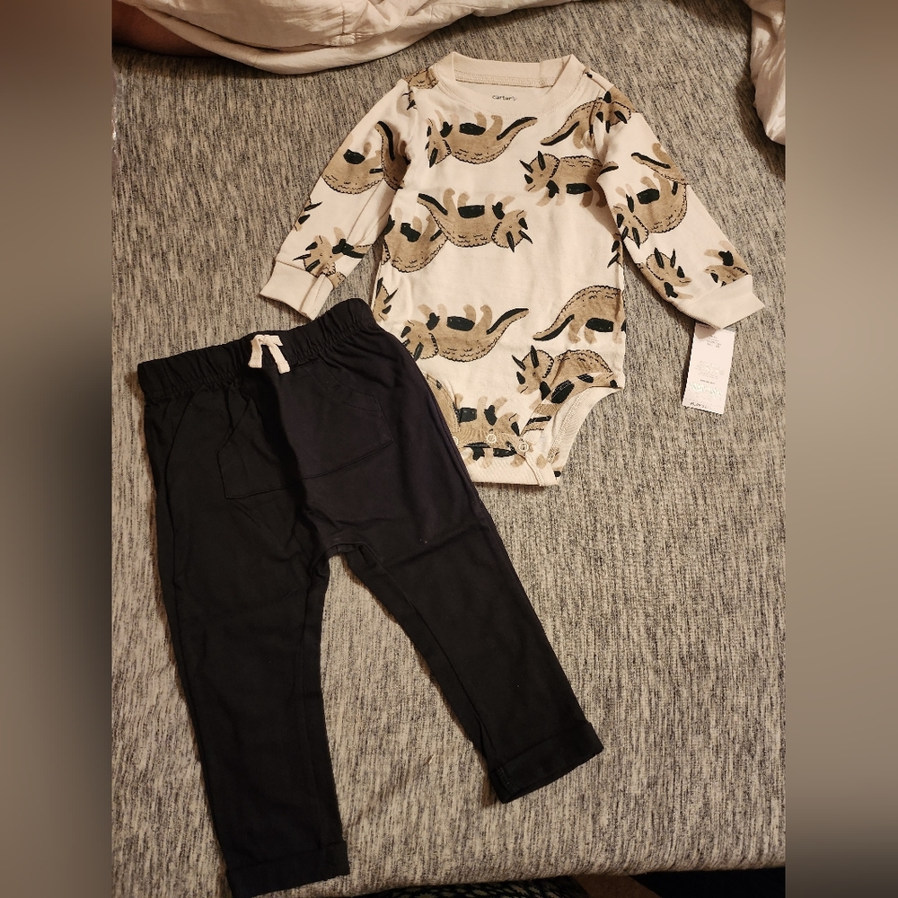 Carter's 18 month Dinosaur 2 piece set